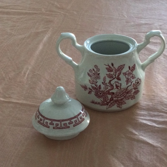 J & G Meakin India Vintage Creamer & Covered Sugar Bowl Classic pink & White - Picture 2 of 9